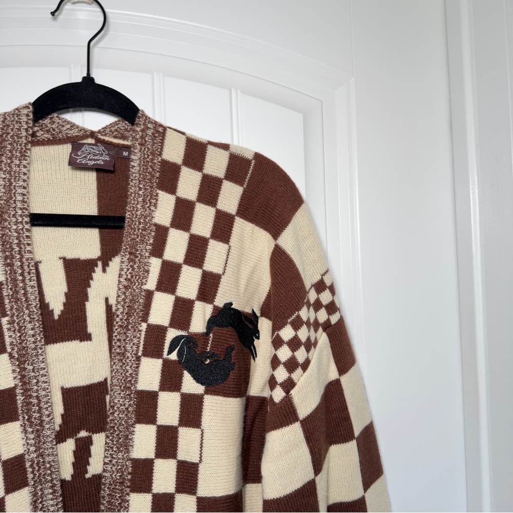 Harry’s Hidden Angels Medium Brown Cream Checkered Cardigan Love On Tour Retro - Picture 8 of 12